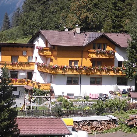 Haus Waldheim Hotel Sankt Leonhard im Pitztal Exterior photo