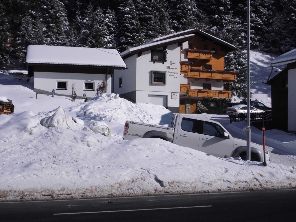 Haus Waldheim Hotel Sankt Leonhard im Pitztal Exterior photo